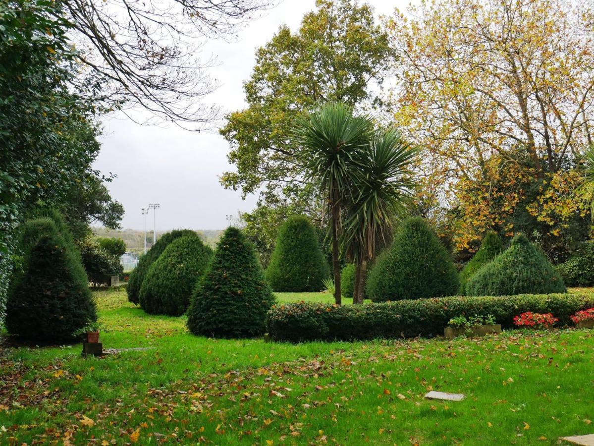 Bed and Breakfast Kastellren - Rennes - Grand Parking Prive Exterior foto